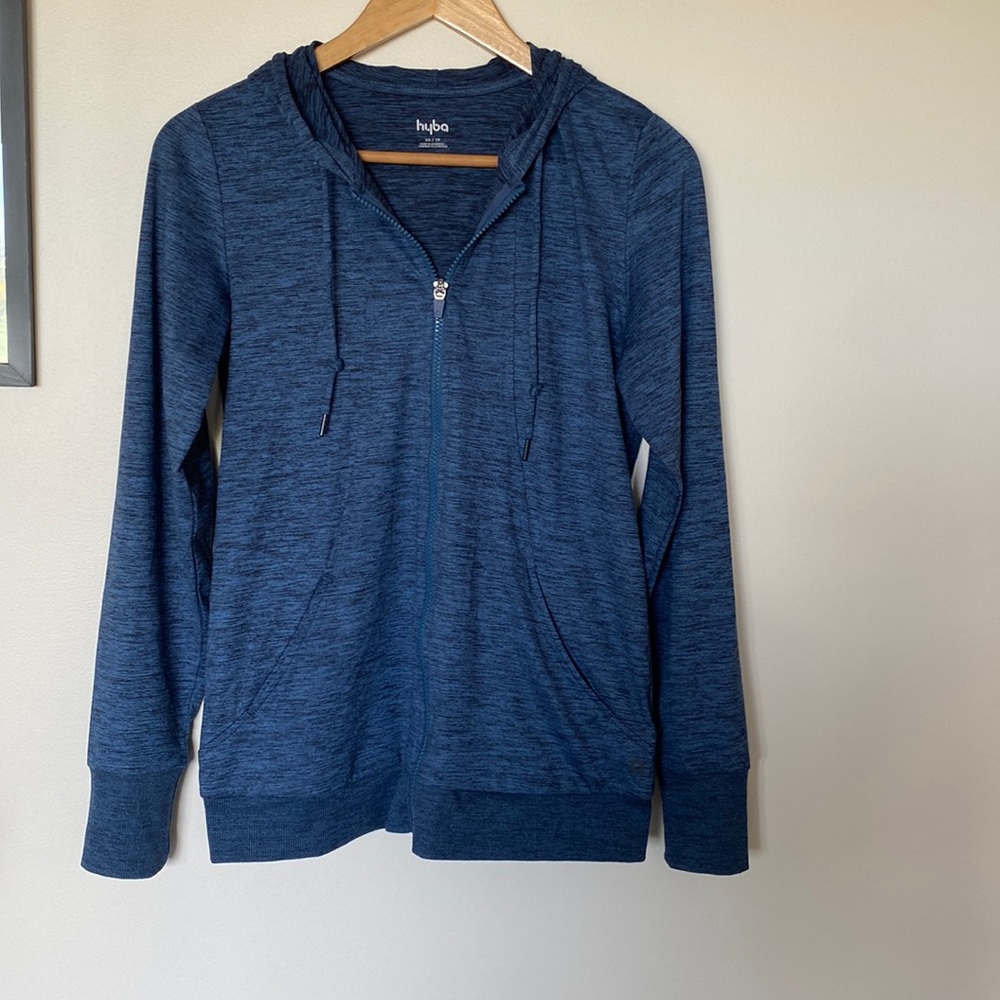 Reitmans Hyba hooded full zip up jacket. Size XS.